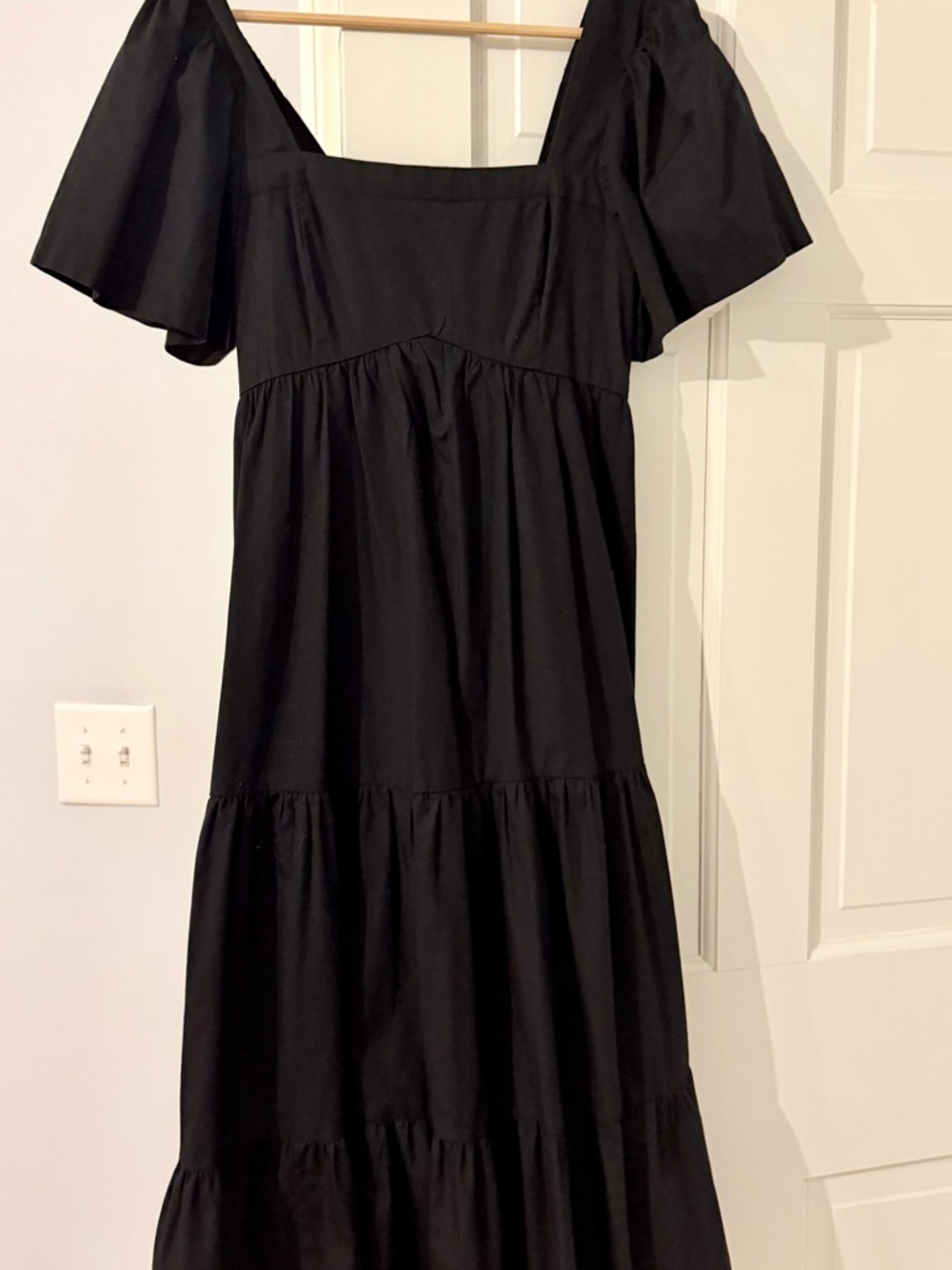 Abercrombie & Fitch Black Tiered Square-Neck Maxi Dress